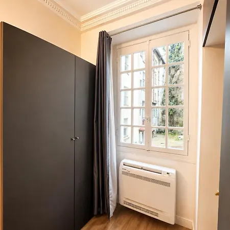 Port De - 2 Pieces Avec Jardin - 4 Personnes Lägenhet *